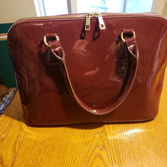 Forever 21 Handbags - Forever 21 Burgundy Tote Handbag